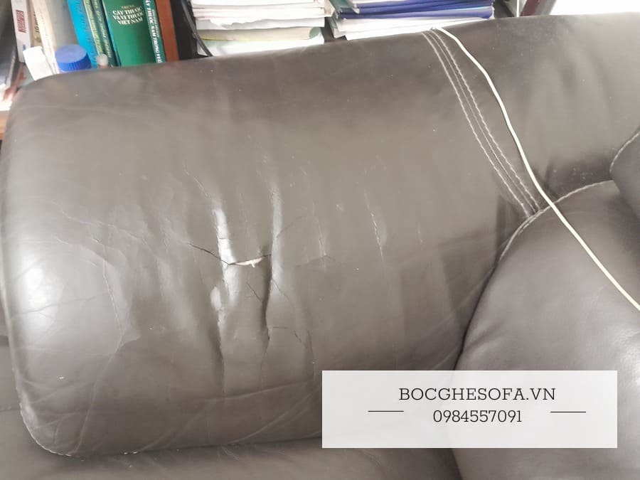 Sửa ghế sofa bị rách ở tay